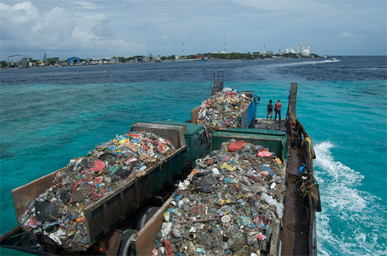 maldive spazzatura