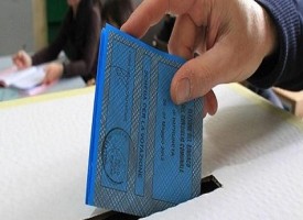 Bari denunciato un 27enne: feci nella scheda elettorale