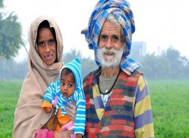 India, diventa padre a 94 anni. “Faccio sesso 3 volte al giorno”