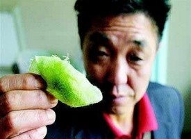 Misterioso caso in Cina: Uomo suda verde