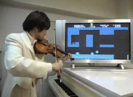 Ragazzo suona super mario bros con il violino