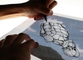 Martín Feijoó l’artista che realizza disegni partendo dalle foto scattate alle nuvole