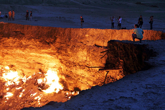 Turkmenistan deserto porta inferno