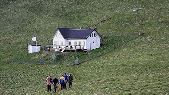 casa isolata Elliðaey Islanda