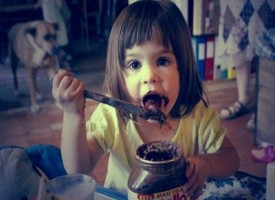 Tribunale francese vieta a due genitori di chiamare la figlia Nutella