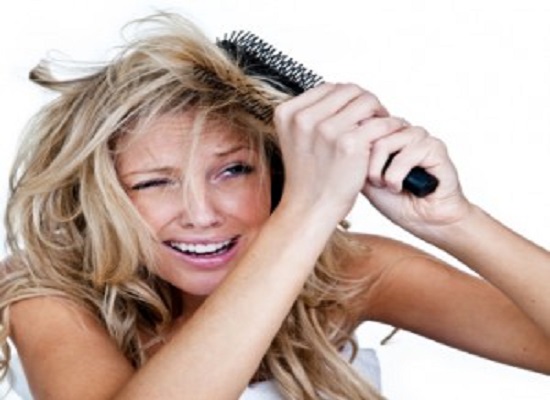 donna rimedi caduta capelli